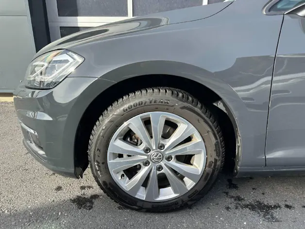VW Golf VII Variant 1.4 TSI 125 Allstar DSG