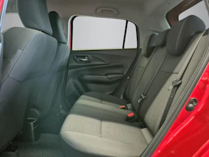 https://vehicle.imgix.net/4403251/3fc863e8-50e7-479c-bb3d-1ee0d3e8f4bc.jpg