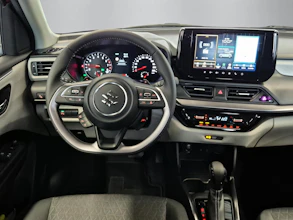 https://vehicle.imgix.net/4403251/fe2d59d0-d2fe-4987-b872-5e5db87d35d2.jpg