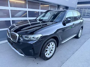 BMW X3 20i xDrive - CH