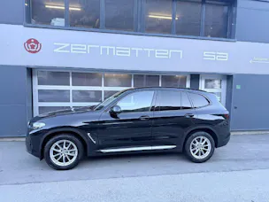 BMW X3 20i xDrive - CH