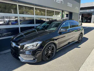MERCEDES-BENZ CLA 220 AMG Line 4m Shooting Brake