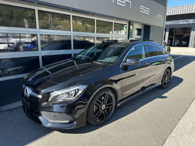 MERCEDES-BENZ CLA 220 AMG Line 4m Shooting Brake