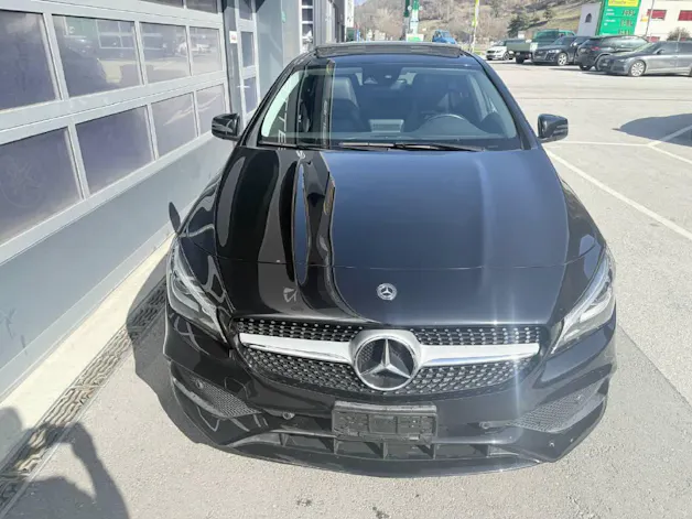 Mercedes-Benz CLA 220 AMG Line 4m Shooting Brake