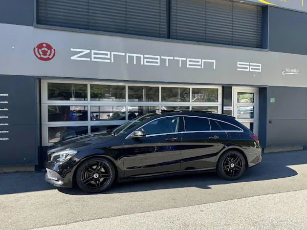MERCEDES-BENZ CLA 220 AMG Line 4m Shooting Brake