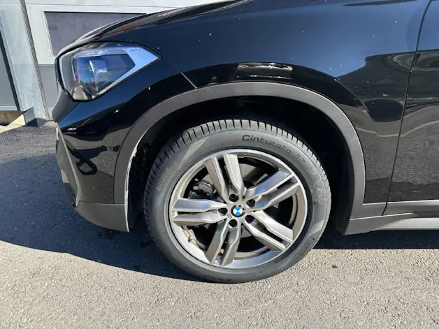 BMW X1 20i xDrive CH