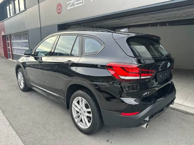 BMW X1 20i xDrive CH