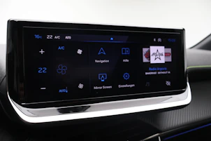 Fahrzeugbild PEUGEOT 208 1.2 Hybrid 145 GT Exclusive