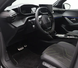 https://vehicle.imgix.net/4403266/7157e5b5-8456-4064-9420-aa1b6e1b9215.JPG