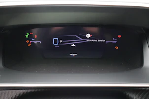 Fahrzeugbild PEUGEOT 208 1.2 Hybrid 145 GT Exclusive