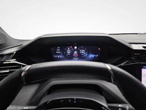 https://vehicle.imgix.net/4403277/593600ed-8879-4908-82d9-c996a1361d96.jpg