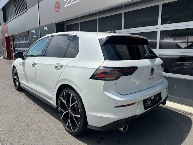 VW Golf VIII 2.0 TSI GTI DSG - CH