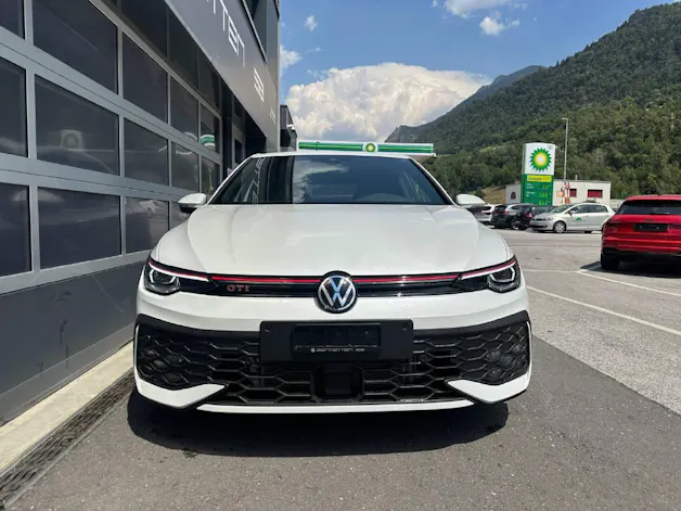 VW Golf VIII 2.0 TSI GTI DSG - CH