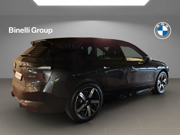 BMW iX xDrive50