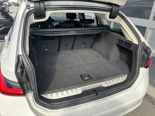 BMW 320e xDrive Touring - CH