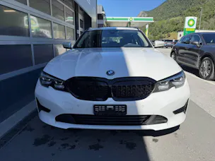 BMW 320e xDrive Touring - CH