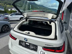 BMW 320e xDrive Touring - CH