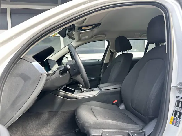 BMW 320e xDrive Touring - CH