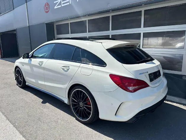 Mercedes-Benz CLA 45 AMG 4m Shooting Brake - CH