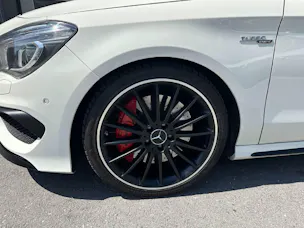 Mercedes-Benz CLA 45 AMG 4m Shooting Brake - CH