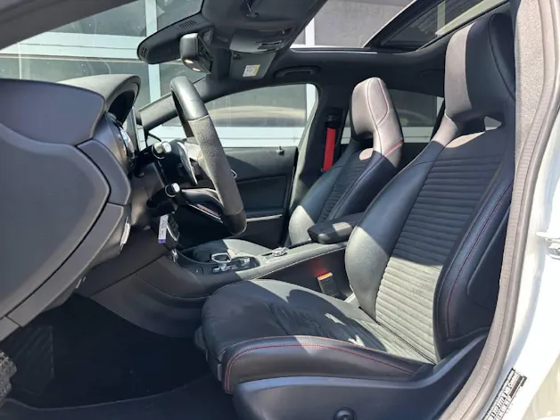 Mercedes-Benz CLA 45 AMG 4m Shooting Brake - CH