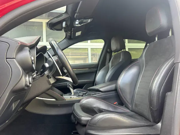 Alfa Romeo Stelvio 2.9 V6 Biturbo Q4 Quadrifoglio - CH