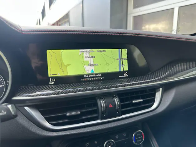 Alfa Romeo Stelvio 2.9 V6 Biturbo Q4 Quadrifoglio - CH