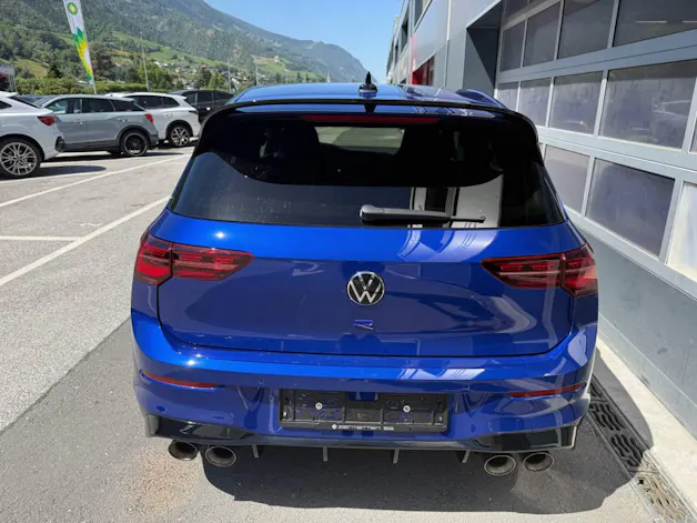 VW Golf VIII 2.0 TSI R Performance DSG 4motion 20Y