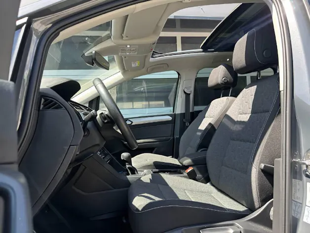 VW Touran 1.5 TSI R-Line DSG 7 Places