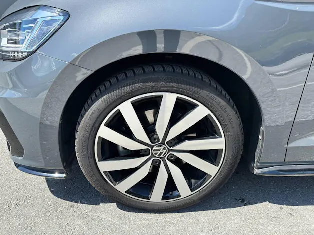 VW Touran 1.5 TSI R-Line DSG 7 Places
