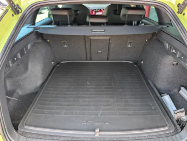 Škoda Octavia Combi 2.0 TSI RS DSG