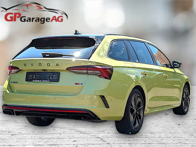 Škoda Octavia Combi 2.0 TSI RS DSG
