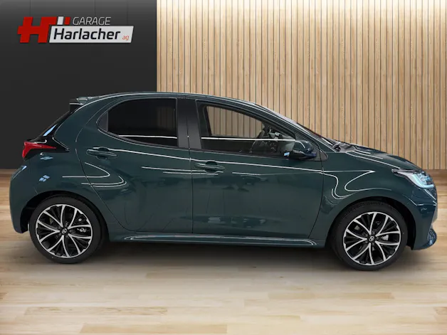 Toyota Yaris 1.5 VVT-i HSD Trend