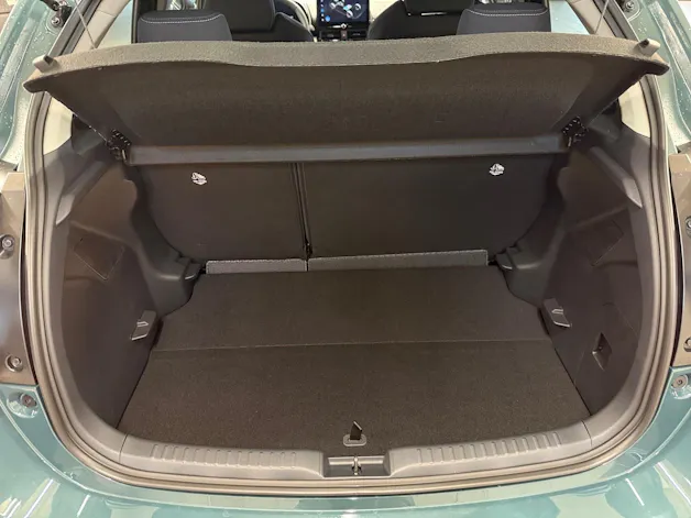 Toyota Yaris 1.5 VVT-i HSD Trend
