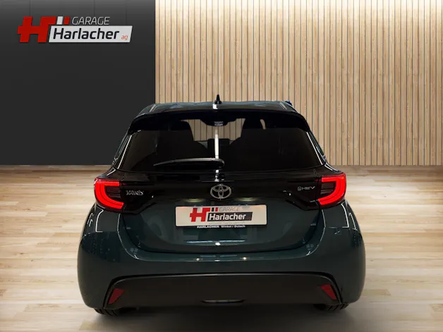 Toyota Yaris 1.5 VVT-i HSD Trend