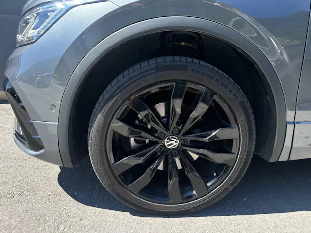 VW Tiguan Allspace 2.0 TDI SCR R-Line DSG