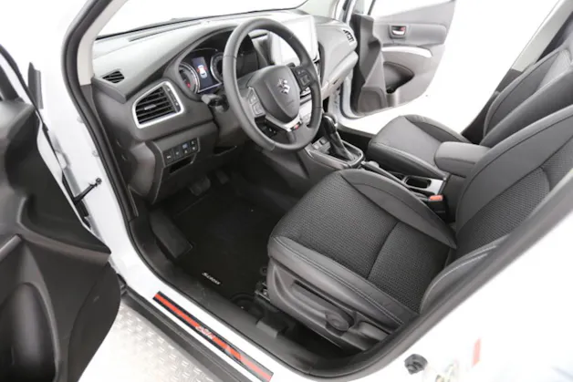 Suzuki S-Cross 1.4 T Piz Sulai Hybrid 4x4