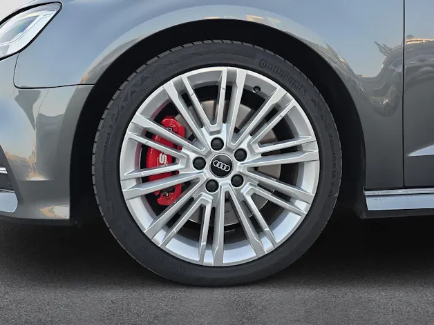 AUDI S3 Sportback 2.0 T FSI quattro S-Tronic (CH)
