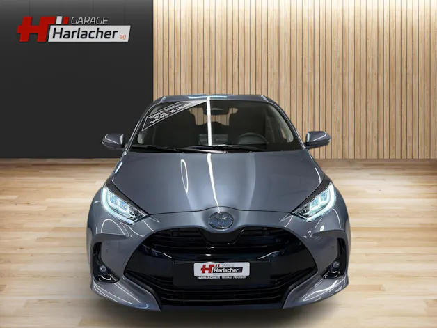 Toyota Yaris 1.5 VVT-i HSD Trend