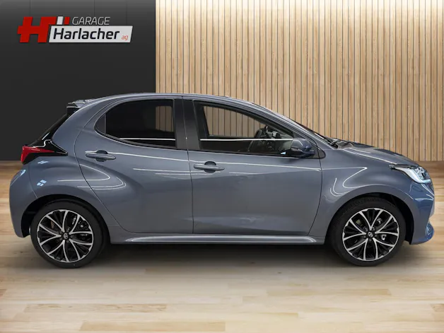 Toyota Yaris 1.5 VVT-i HSD Trend