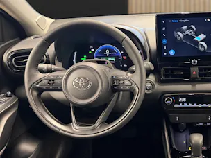 Toyota Yaris 1.5 VVT-i HSD Trend