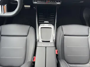 Mercedes-Benz EQA 300 Excellence AMG Line 4matic