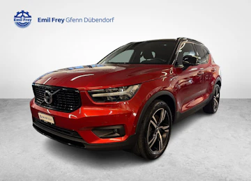 immagine del veicolo VOLVO XC40 1.5 T5 TE R-Design immagine del veicolo VOLVO XC40 1.5 T5 TE R-Design