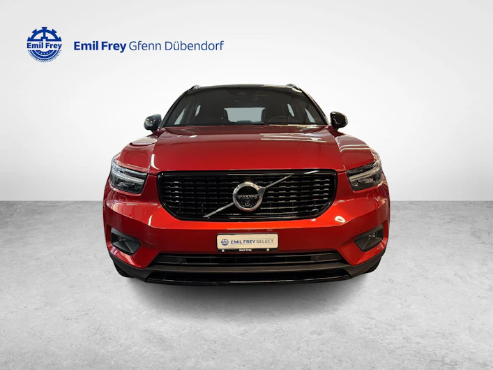 immagine del veicolo VOLVO XC40