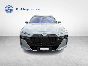 image du véhicule BMW 740d xDrive