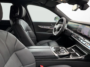 image du véhicule BMW 740d xDrive