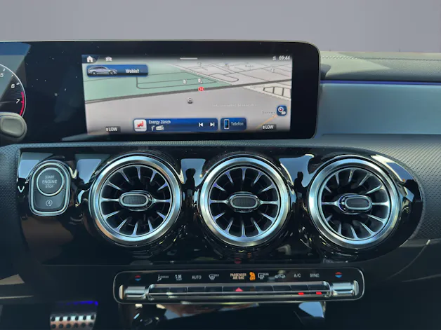 Mercedes-Benz CLA 35 AMG 4matic Shooting Brake