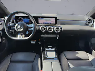 MERCEDES-BENZ CLA 35 AMG 4matic Shooting Brake