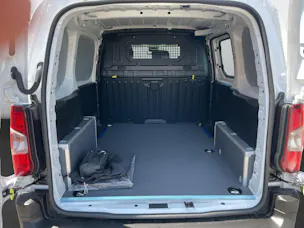 Peugeot e-Partner Kaw. 800 Standard 50 Netto Netto