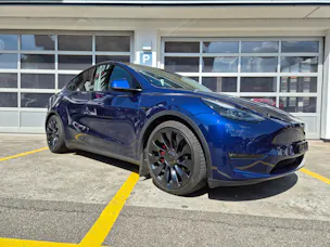 Tesla Model Y Performance D